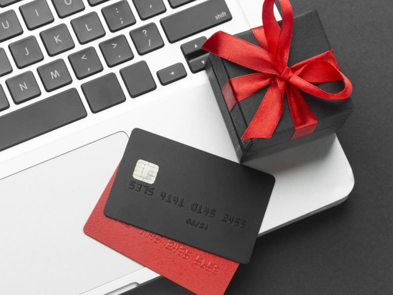 high-view-shopping-cards-gift